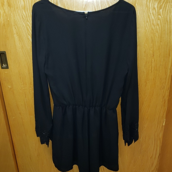 🌻Long Sleeve Dressy Romper - Picture 2 of 3